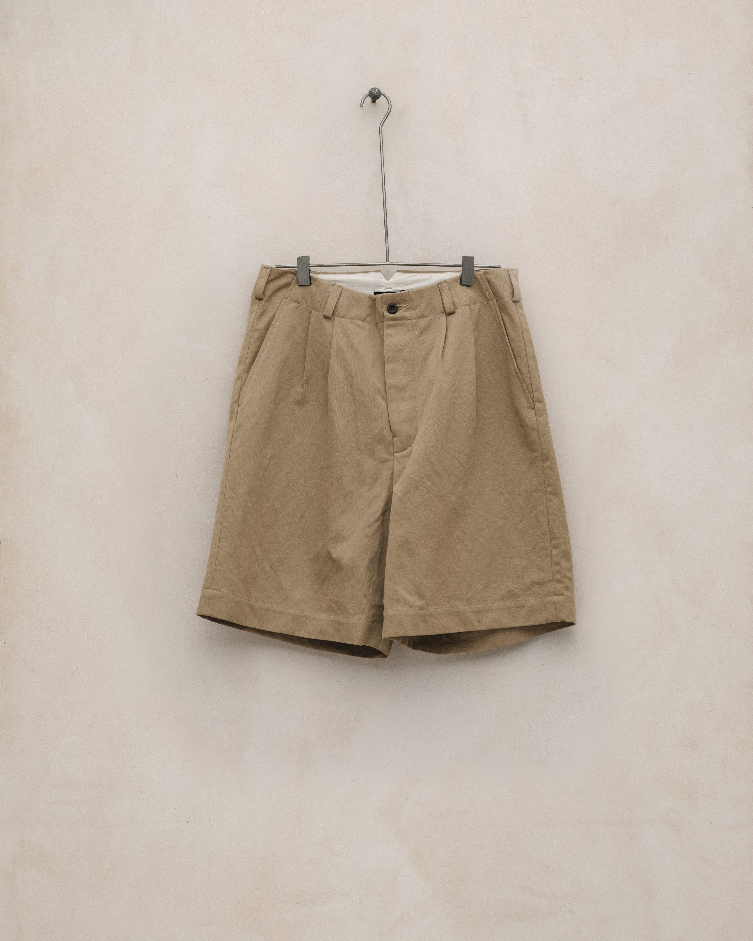 Two Pleat Short - Gallnut Cotton/Washi Twill, Khaki (Natural