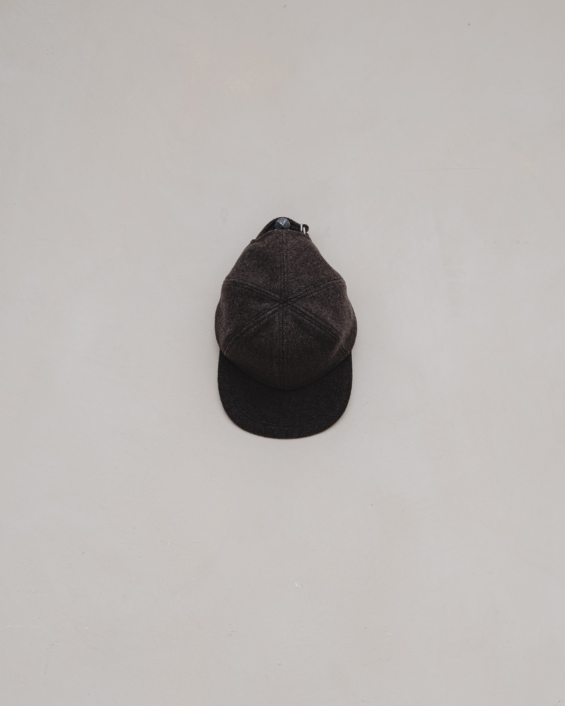Six Panel Cap - Brushed Cashmere/Wool Twill, Olive/Black – evan kinori