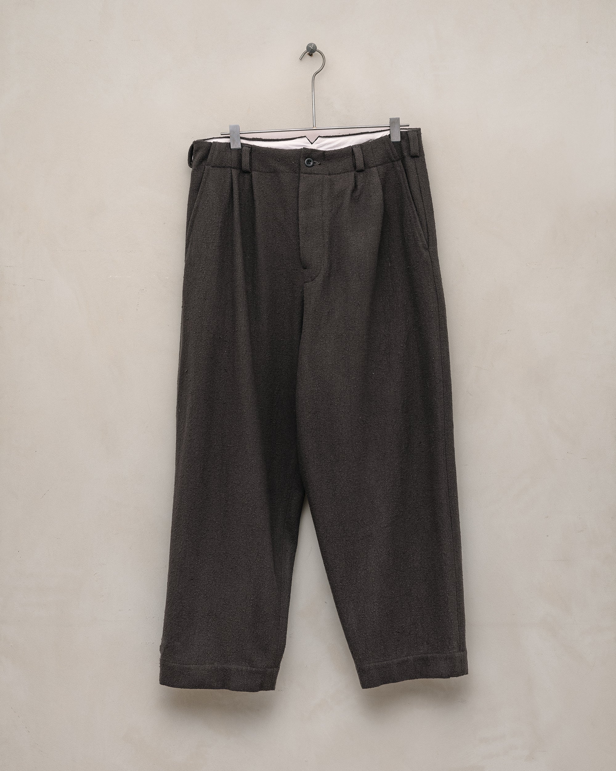 EK_SS25-FLATS0130_9156a7d1-