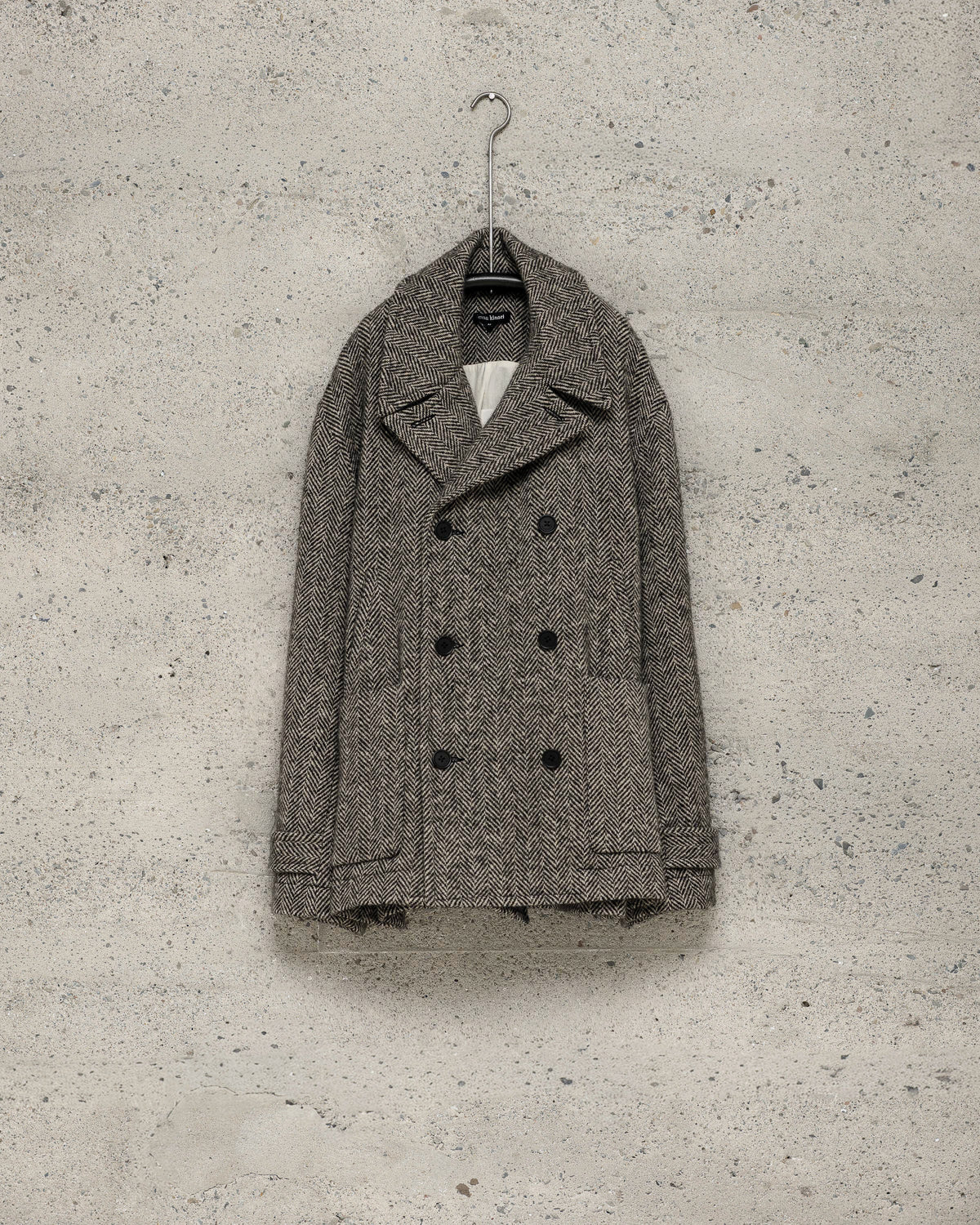 Peacoat - Irish Wool Herringbone, Natural/Black