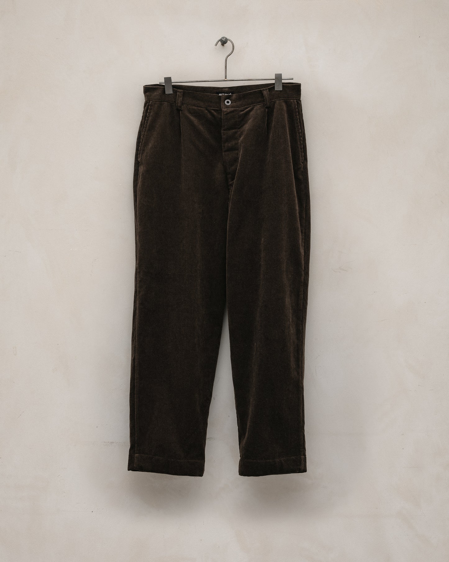 Single Pleat Pant - Sumi Ink Corduroy, Brown