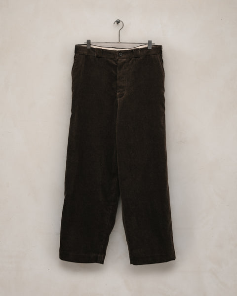 Flat Front Pant - Sumi Ink Corduroy, Brown – evan kinori