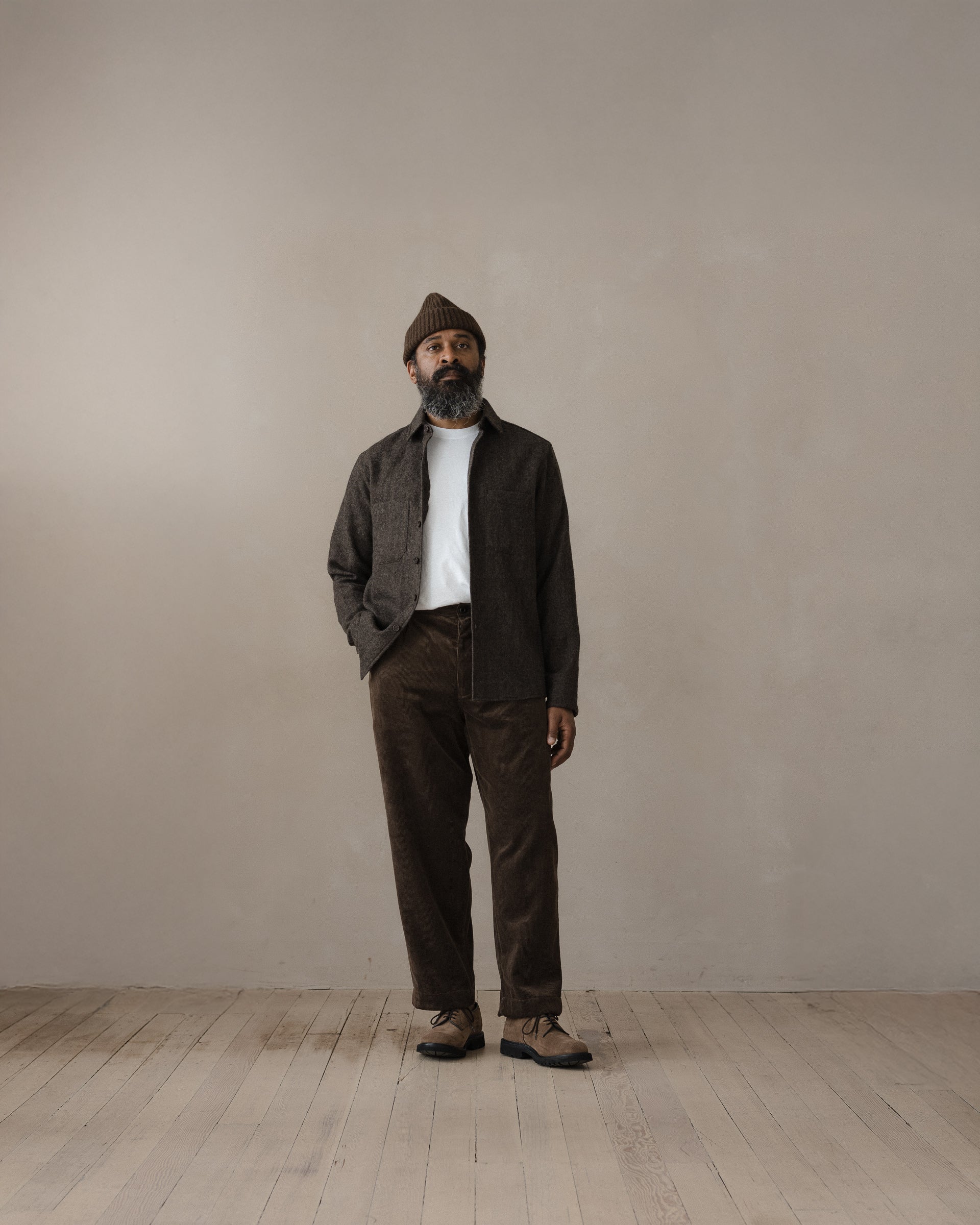 Two Pocket Shirt - Undyed Wool Herringbone, Dark Brown – evan kinori