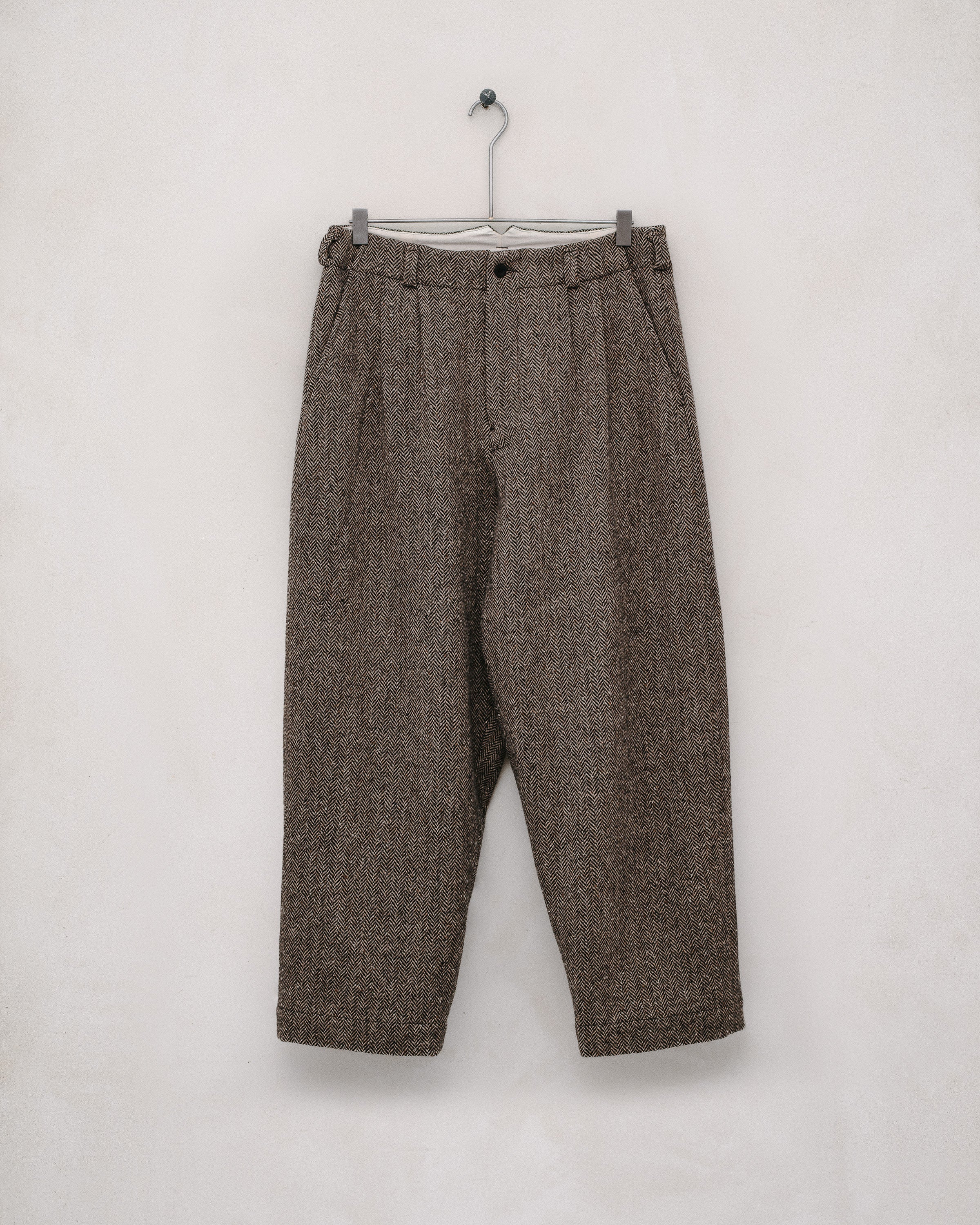 EK_ECOM-AW24-160_cb3324c8-6a66