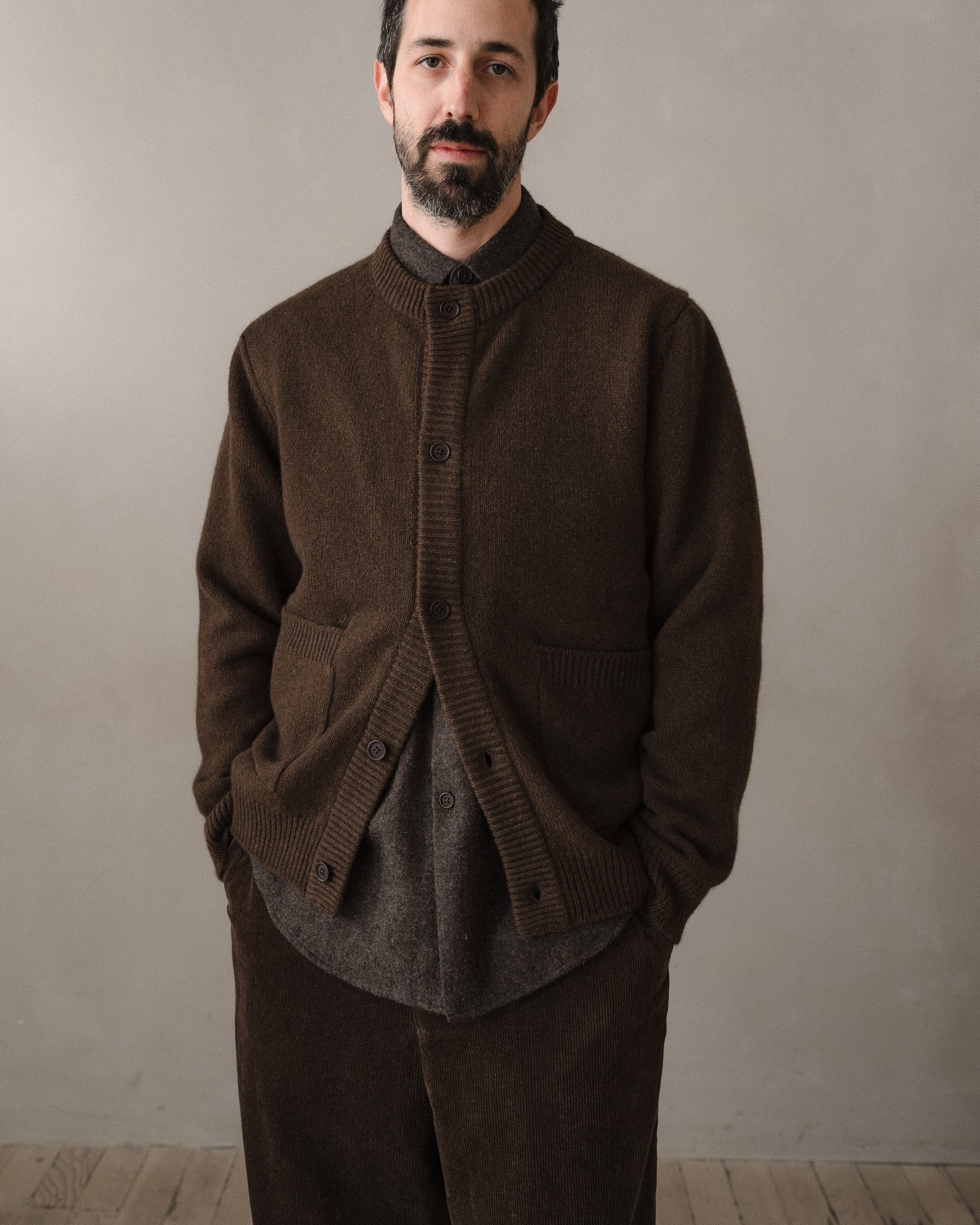 Crewneck Cardigan - Undyed Yak Wool, Dark Brown – evan kinori