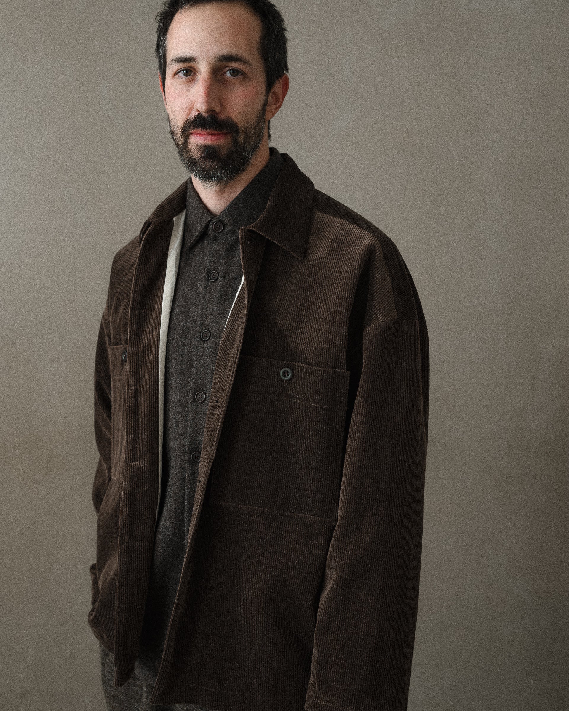 Field Shirt Two - Sumi Ink Corduroy, Brown – evan kinori