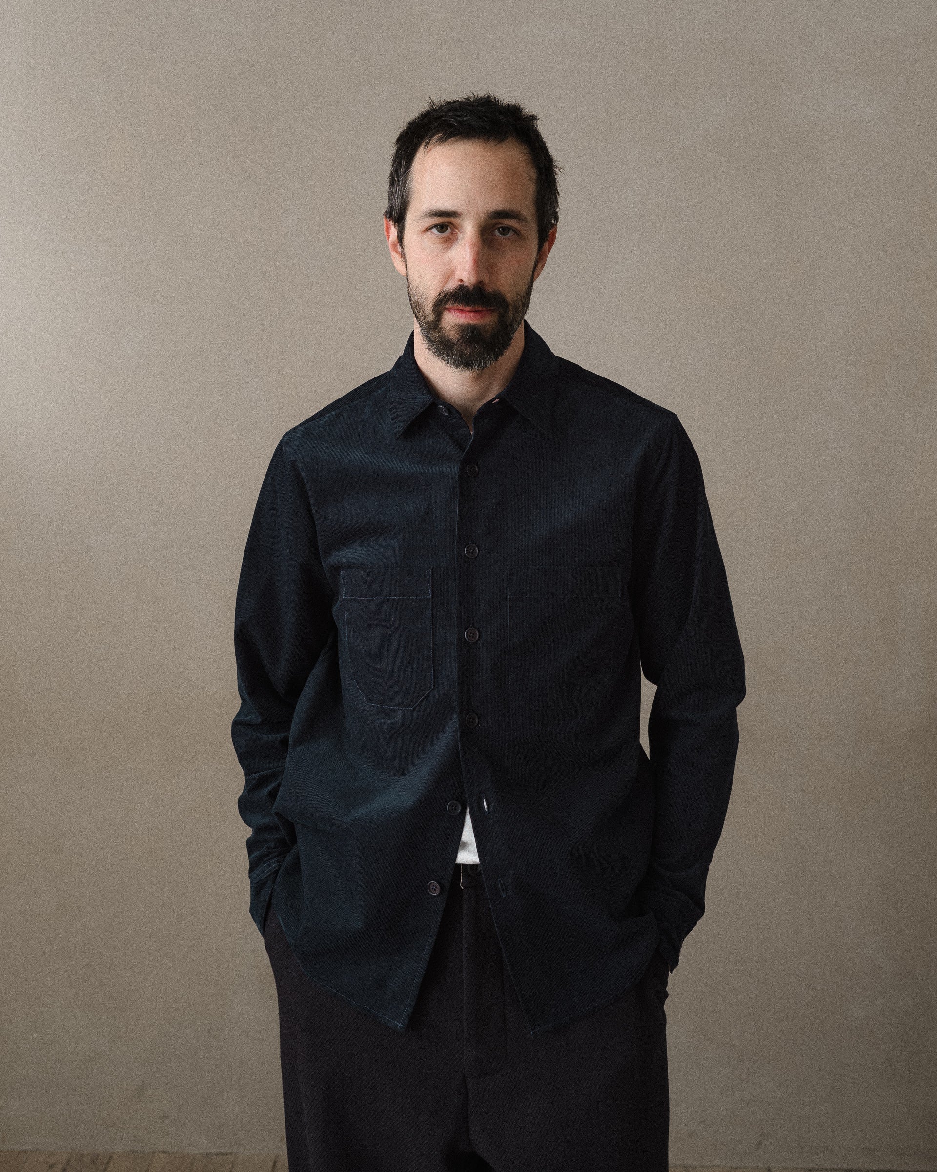 Two Pocket Shirt - Organic Cotton Pinwale Corduroy, Navy – evan kinori