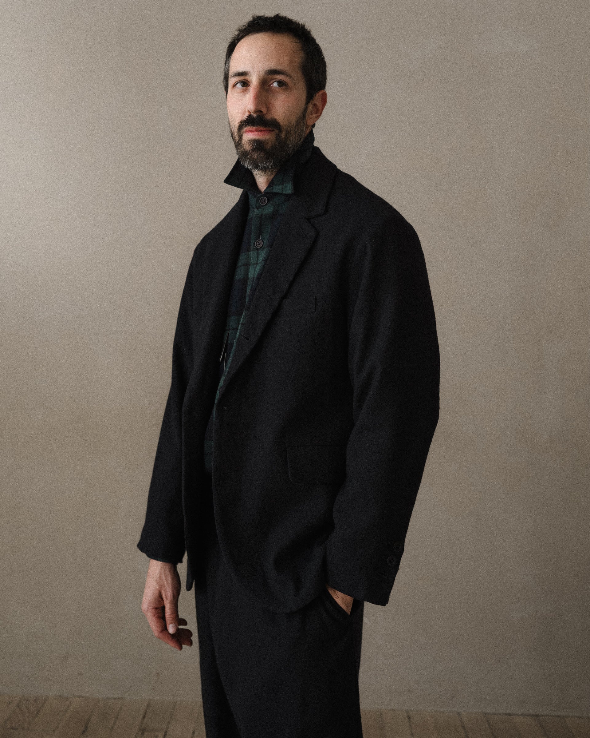 Three Button Jacket - Cashmere/Linen Twill, Black – evan kinori
