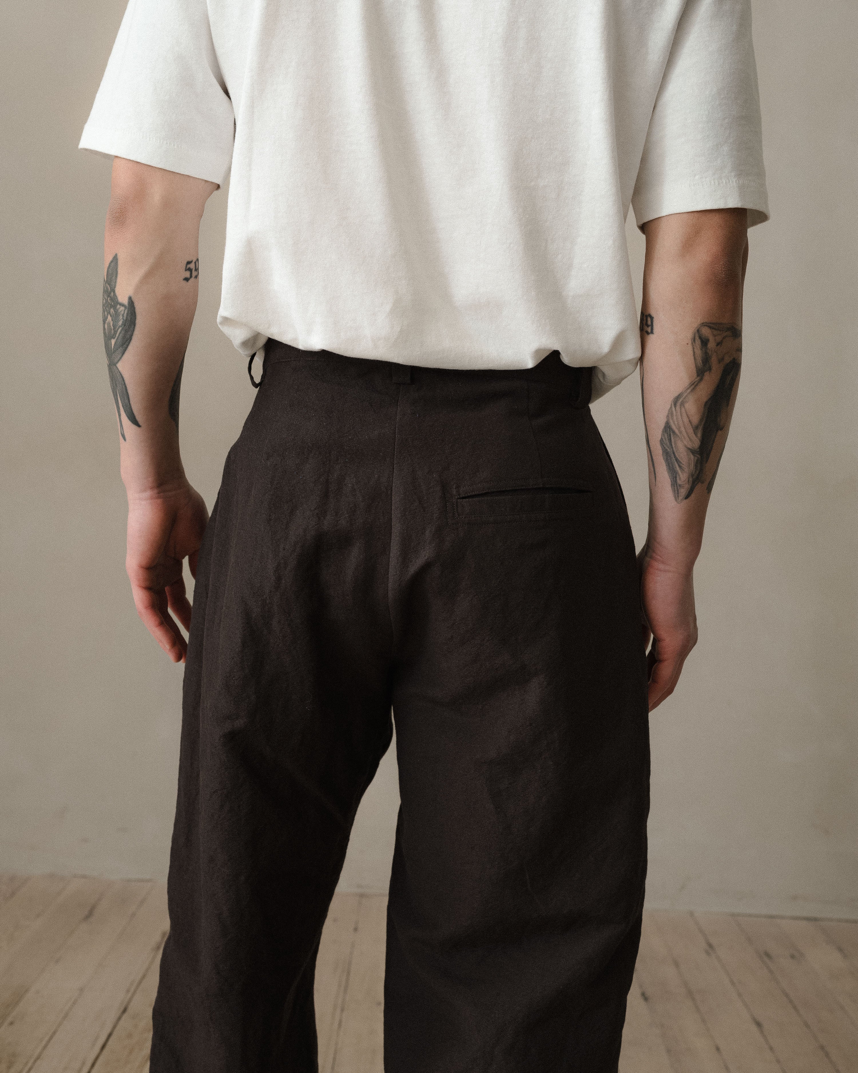 Single Pleat Pant - Worsted Wool/Linen Canvas, Dark Brown – evan