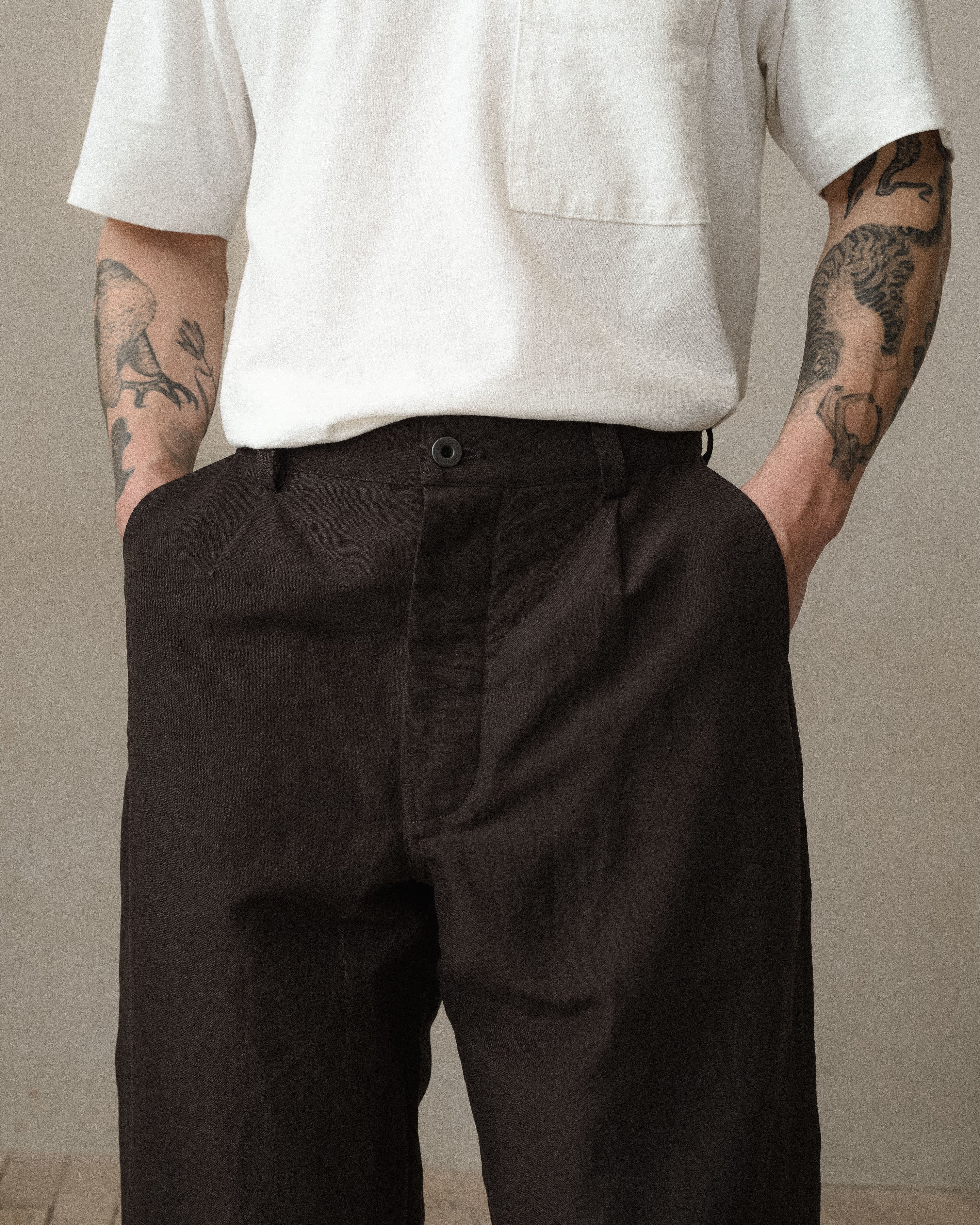 Single Pleat Pant - Worsted Wool/Linen Canvas, Dark Brown – evan