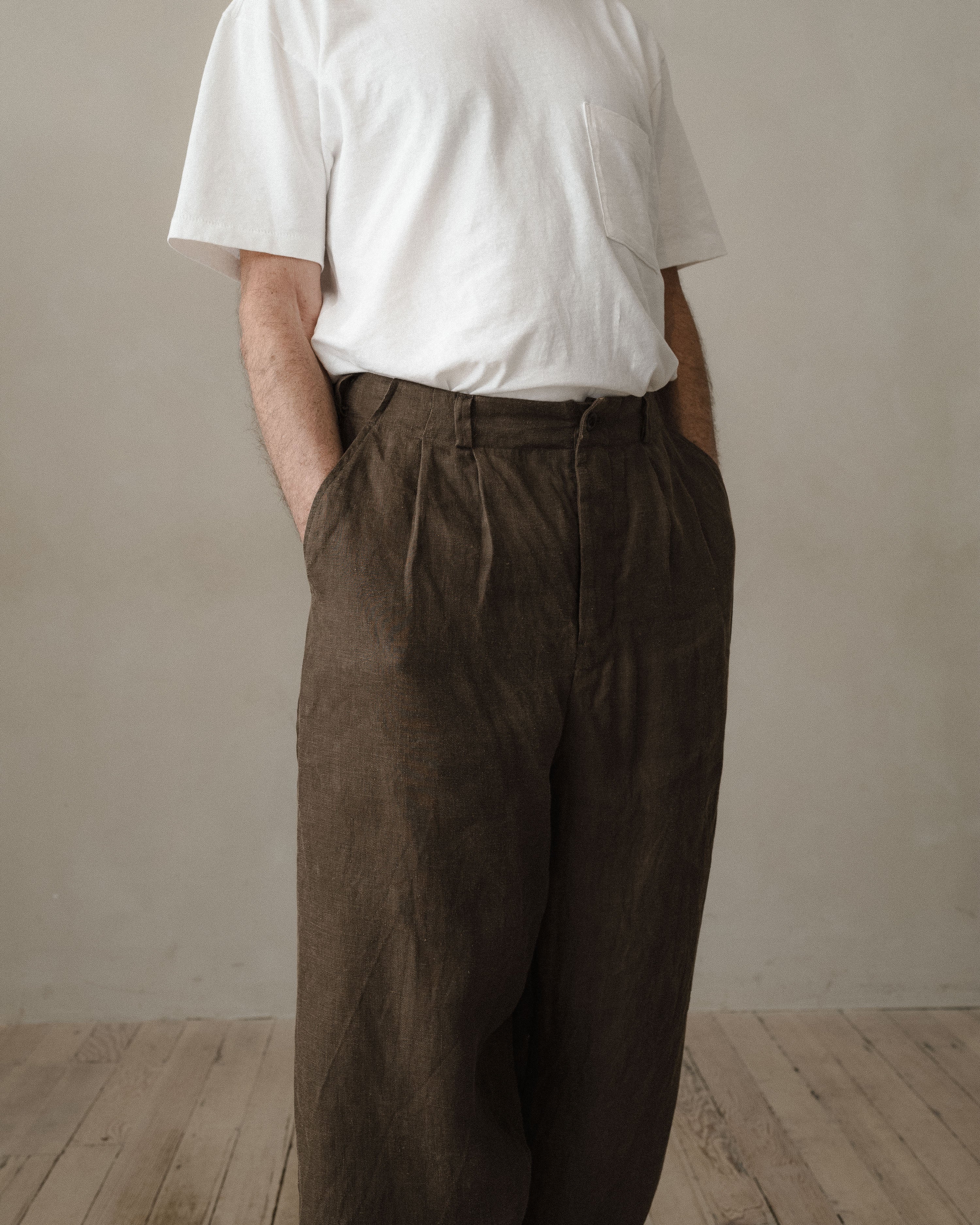 Two Pleat Pant - Sumi Ink Hemp Twill, Dark Olive – evan kinori