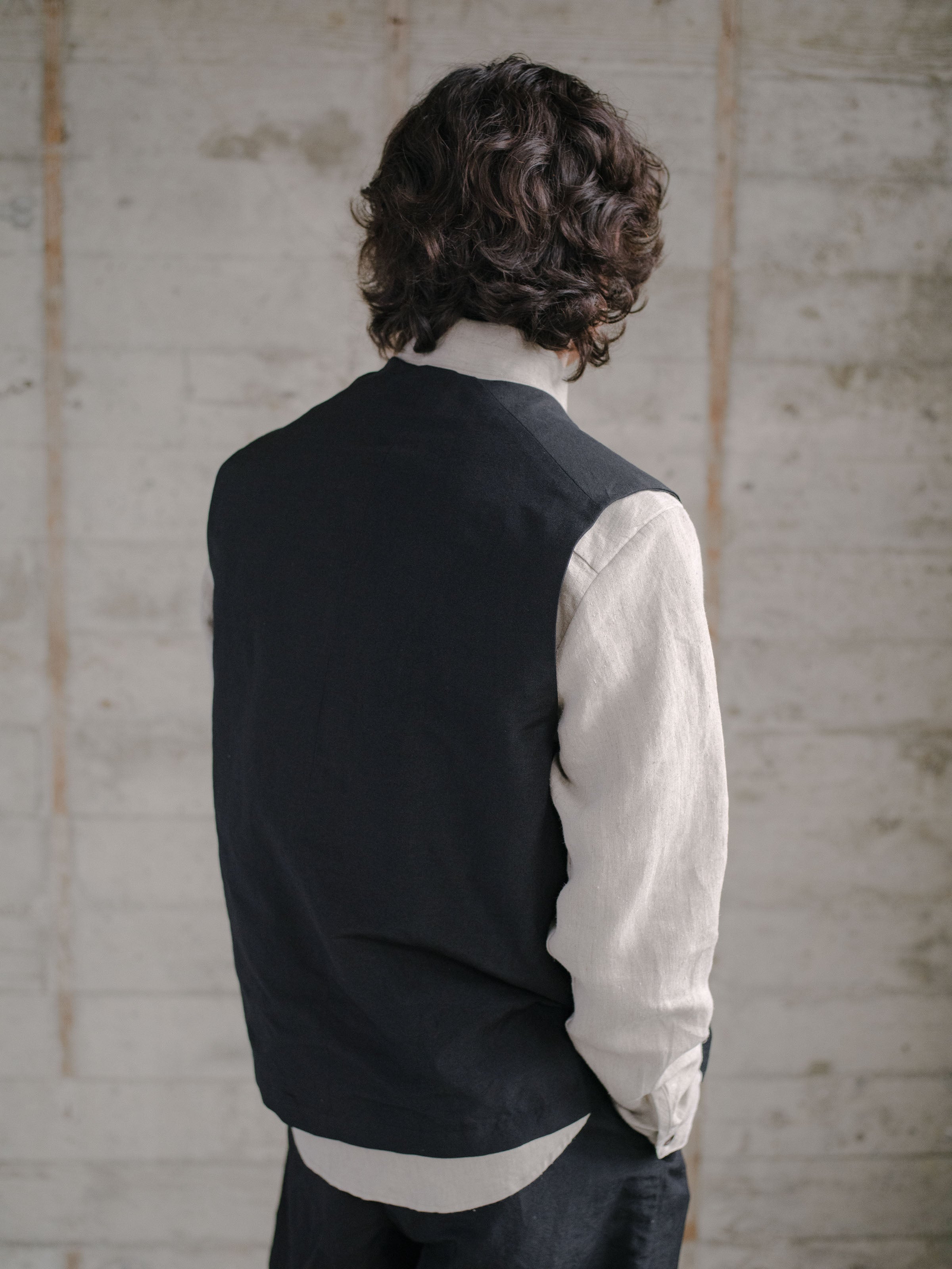 Welt Pocket Vest - Tropical Wool/Linen – evan kinori