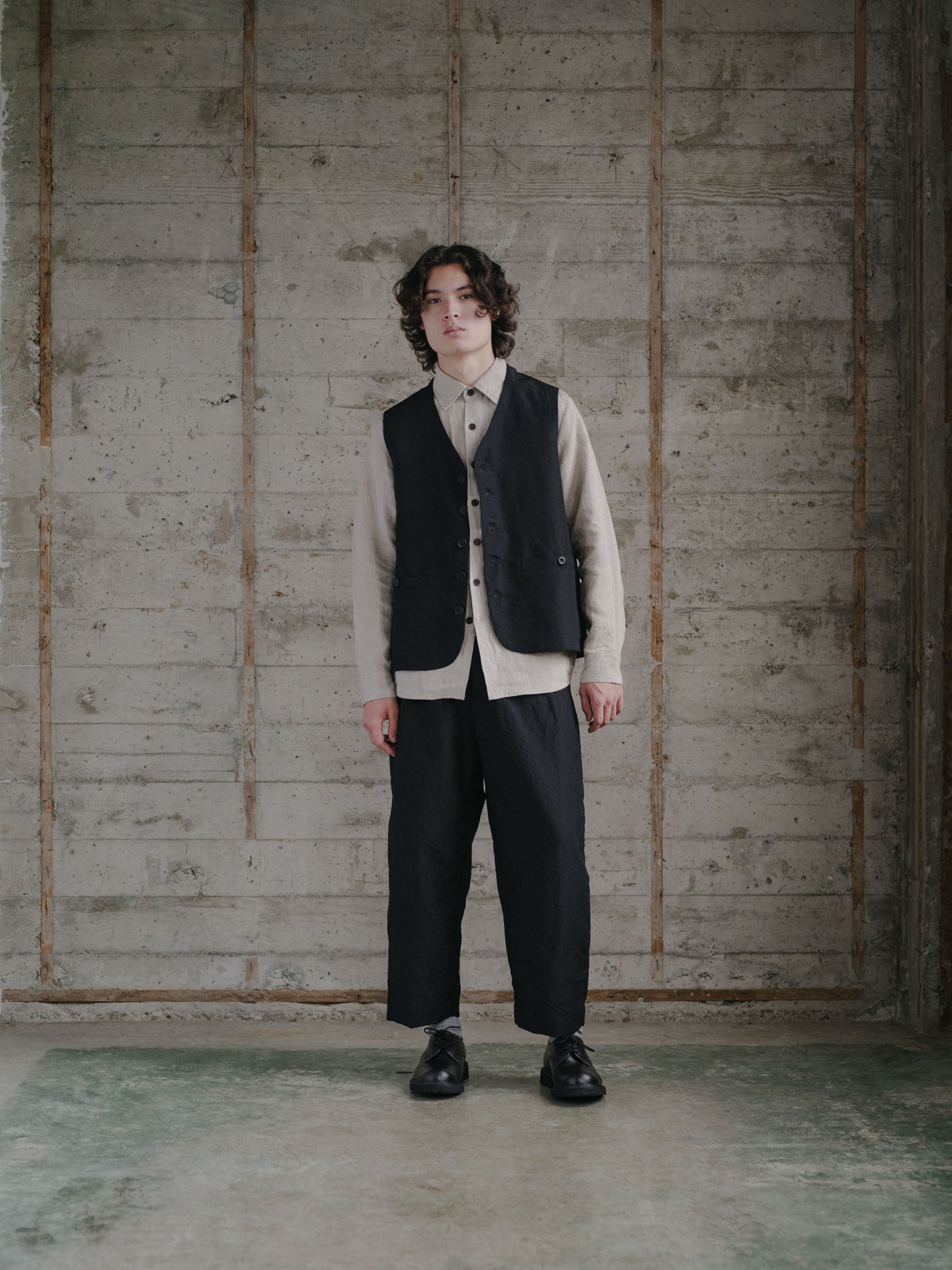 Welt Pocket Vest - Tropical Wool/Linen